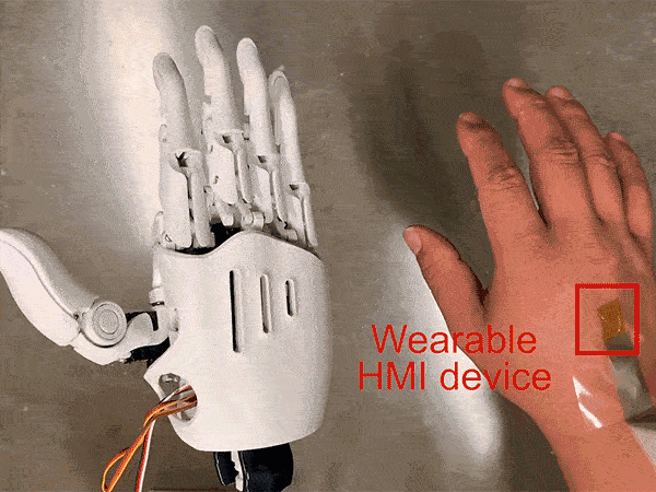 Novo wearable permite comunicação com robôs
