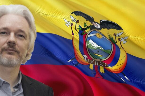 Colossal vazamento no Equador expõe dados de 20 milhões de pessoas - incluindo Julian Assange