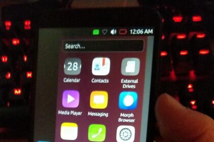 Ubuntu Touch roda no smartphone Linux de código aberto PinePhone