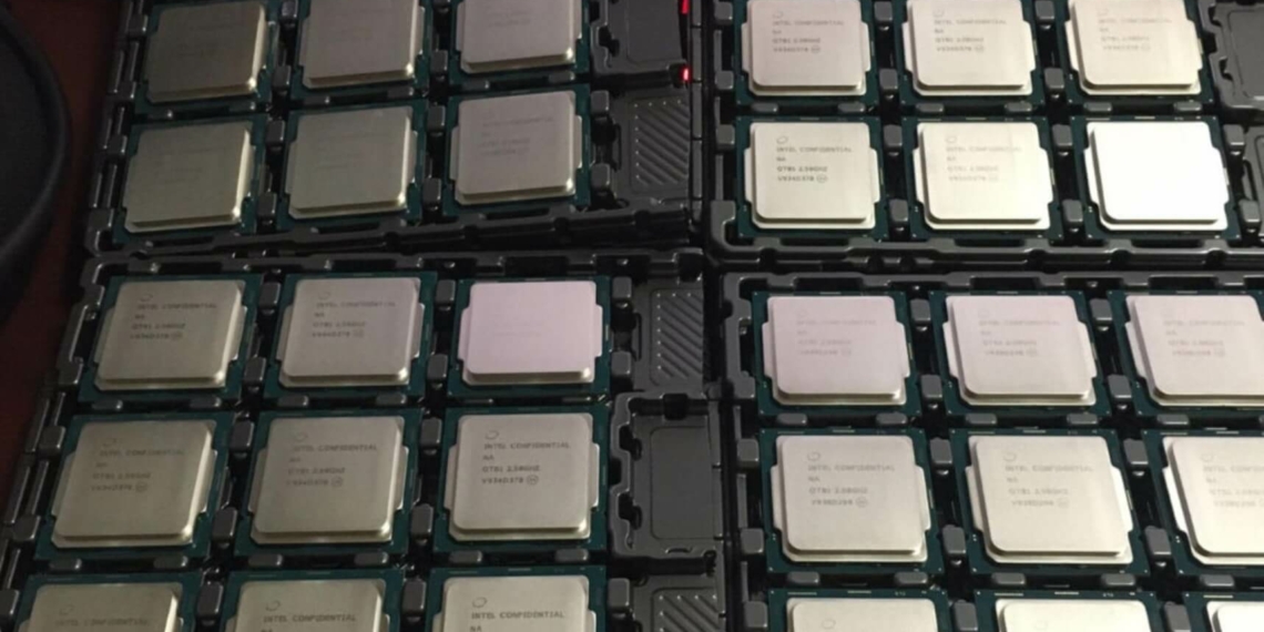 Os processadores de 10ª geração da Intel não foram anunciados, mas estão à venda