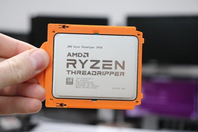 AMD está em negociações para comprar a fabricante de chips Xilinx