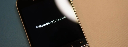 Telefone BlackBerry 5G com Android e teclado físico chegará em 2021