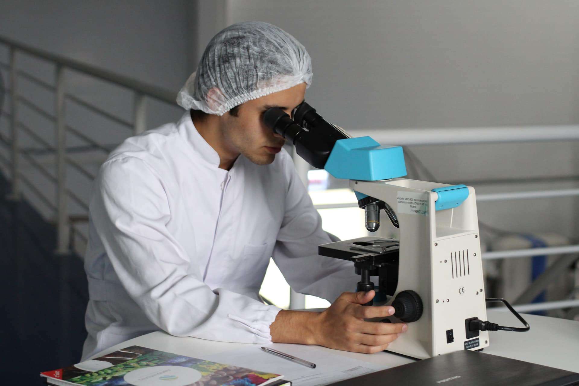 Google está criando um microscópio com realidade aumentada para ajudar a detectar câncer