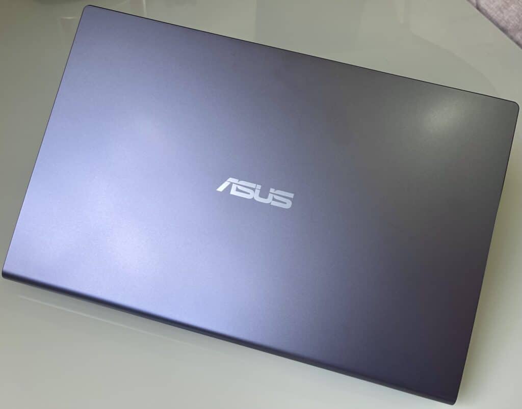 review-do-notebook-asus-x515jf-ej214t