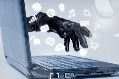 Cibercriminosos criam contas QuickBooks para roubar dados e credenciais de usuários