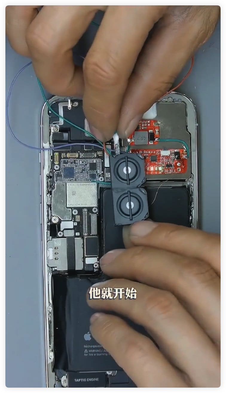 um-iphone-13-pro-max-foi-modificado-para-ter-o-dobro-da-duracao-da-bateria