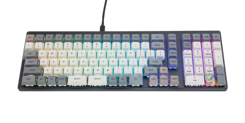 System76 lança teclado configurável de código aberto “Launch Heavy”
