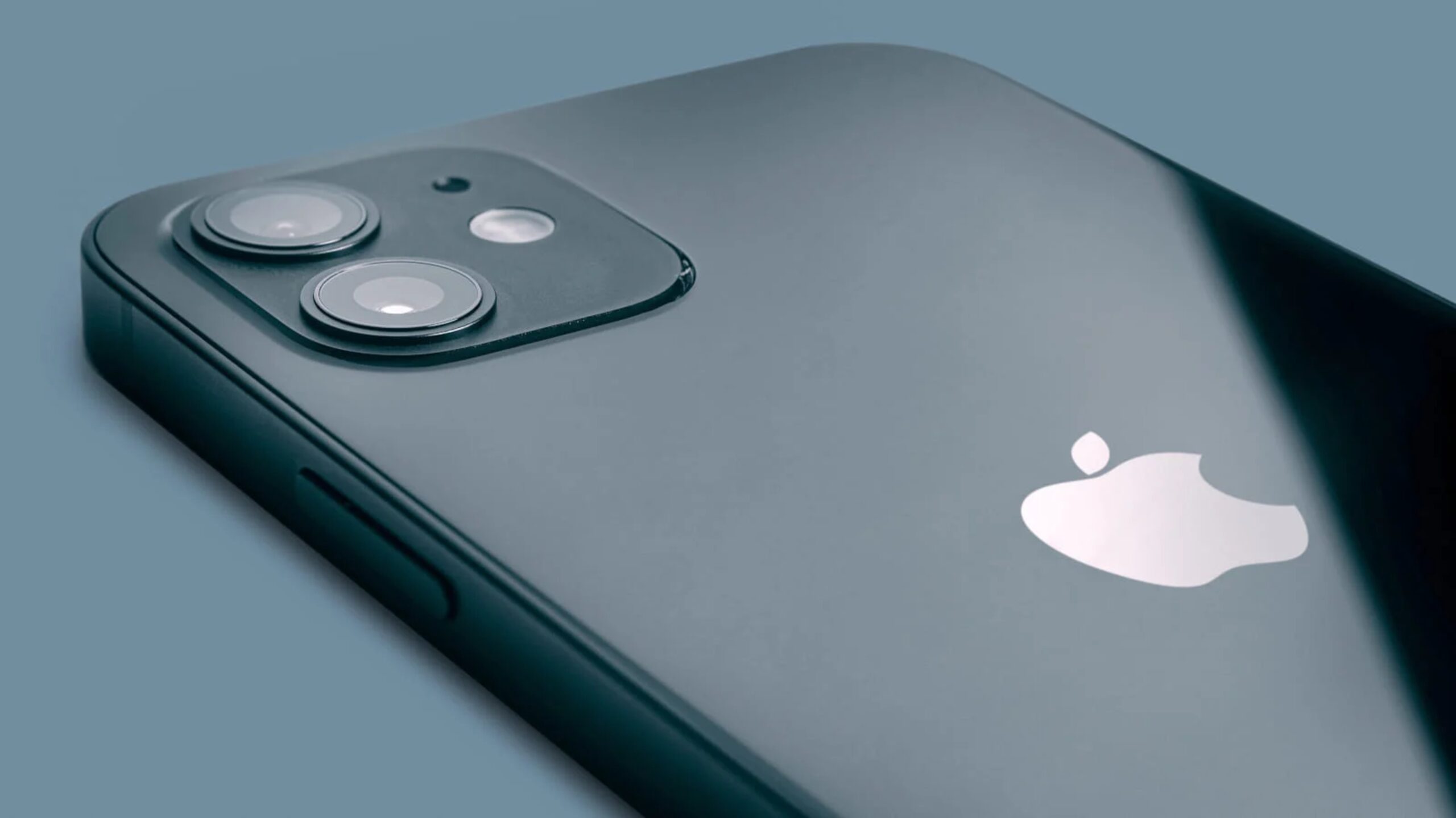 apple-atualizara-iphone-12-para-resolver-problemas-de-radiacao-do-dispositivo