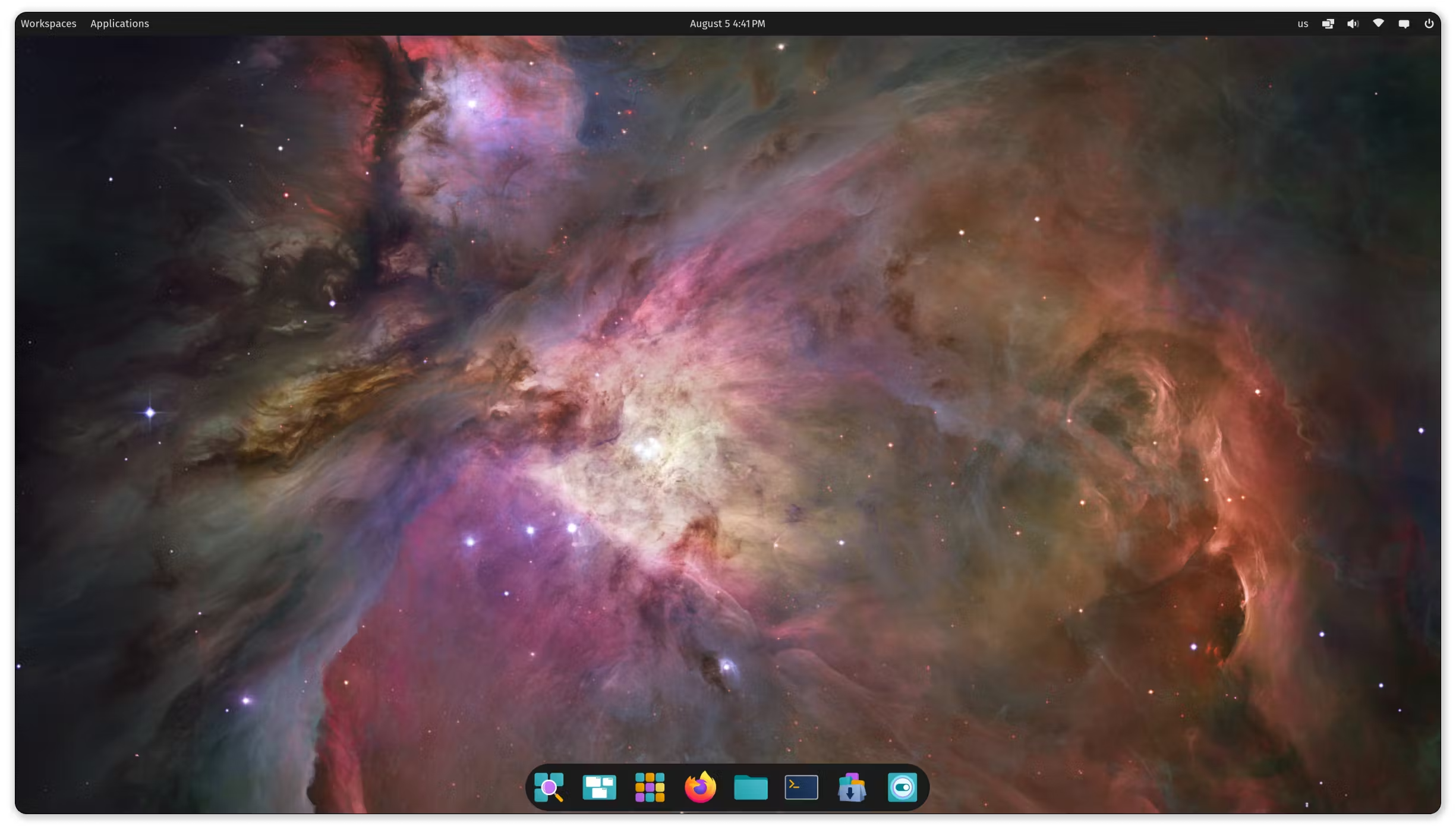 Screenshot do ambiente de desktop COSMIC da System76