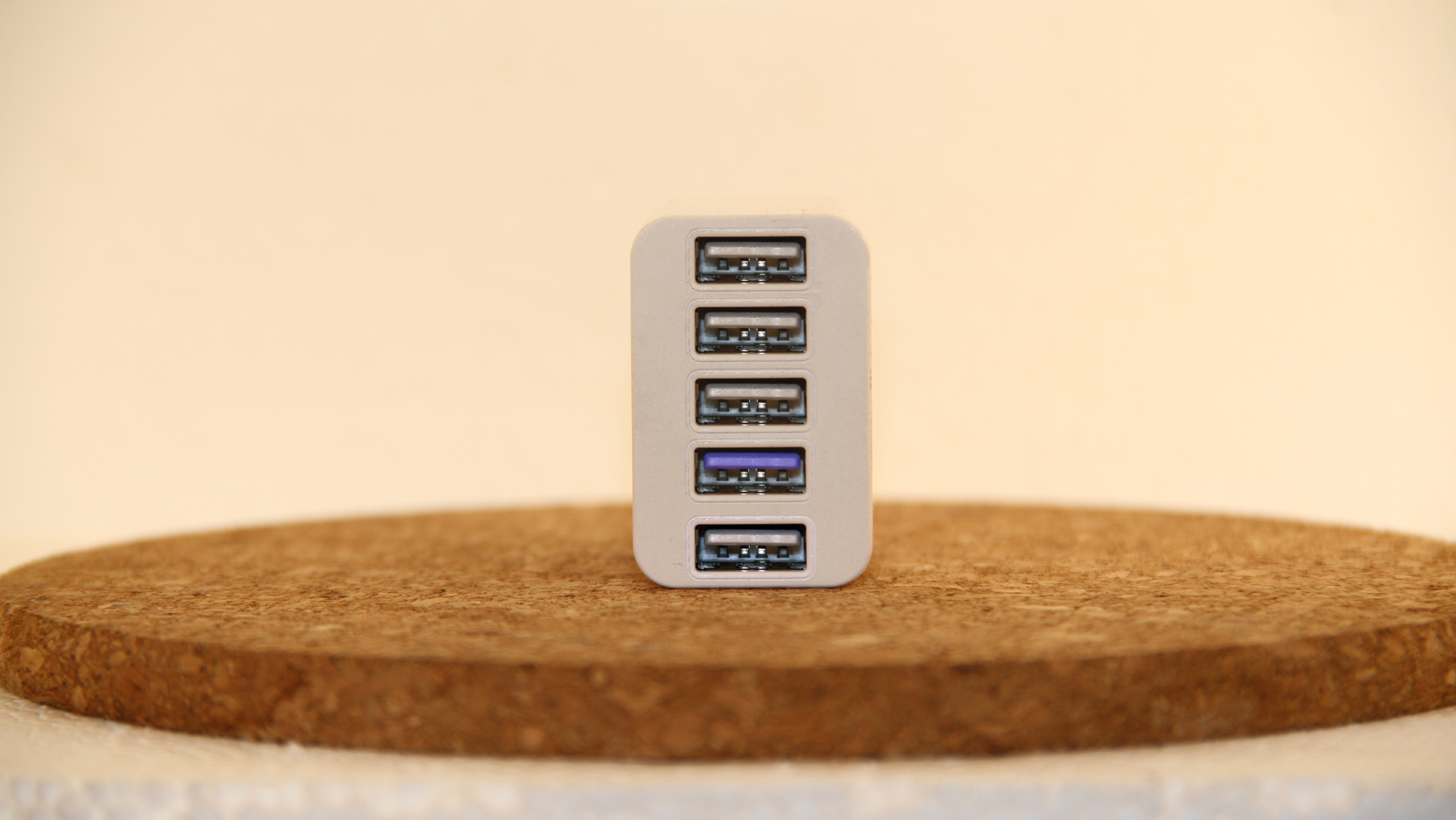thUk1zNT portas usb