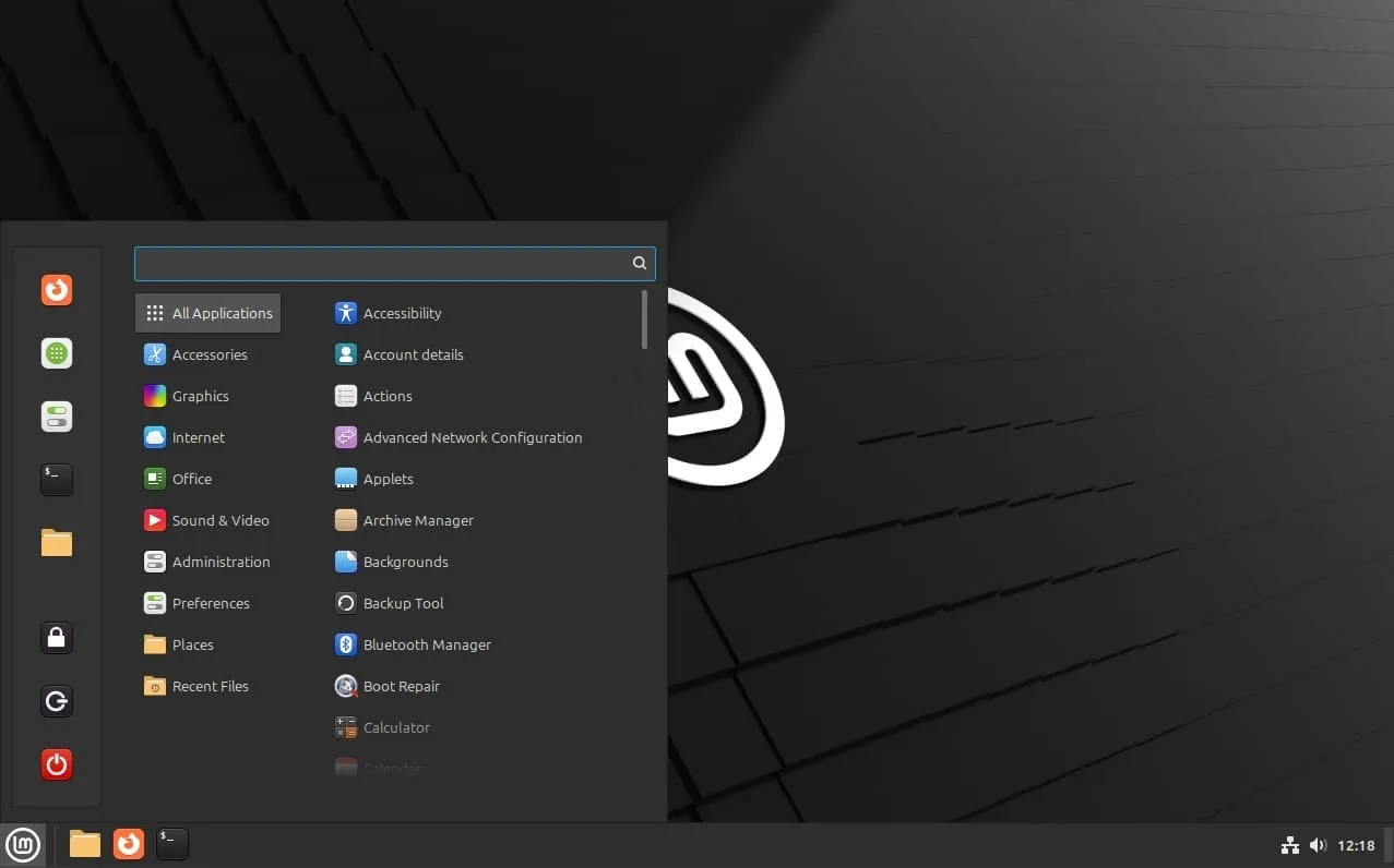 screenshot do cinnamon com menu aberto